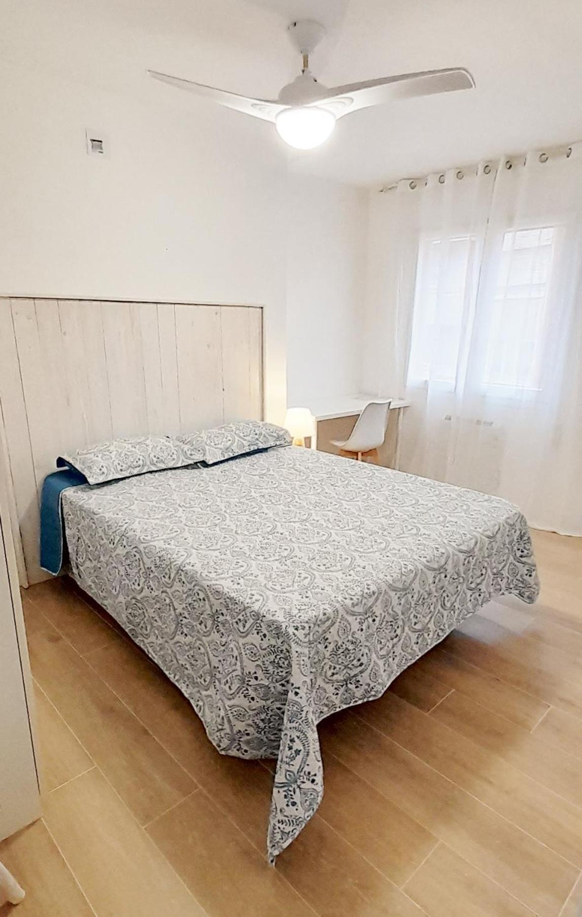 Tarragonaapartments Prim 350 Reus Zewnętrze zdjęcie